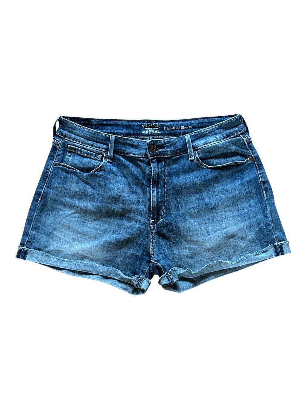 Levi’s Signature Mid Wash High-Rise Jean Shorts